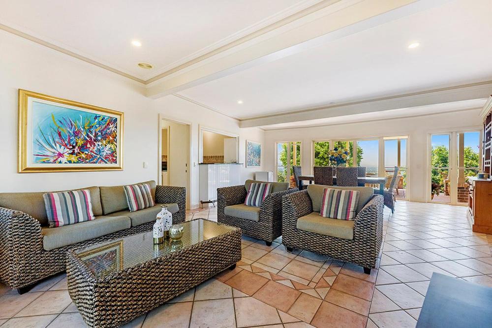 Tranquil Garden Hideaway Apartment Ormeau Exterior photo