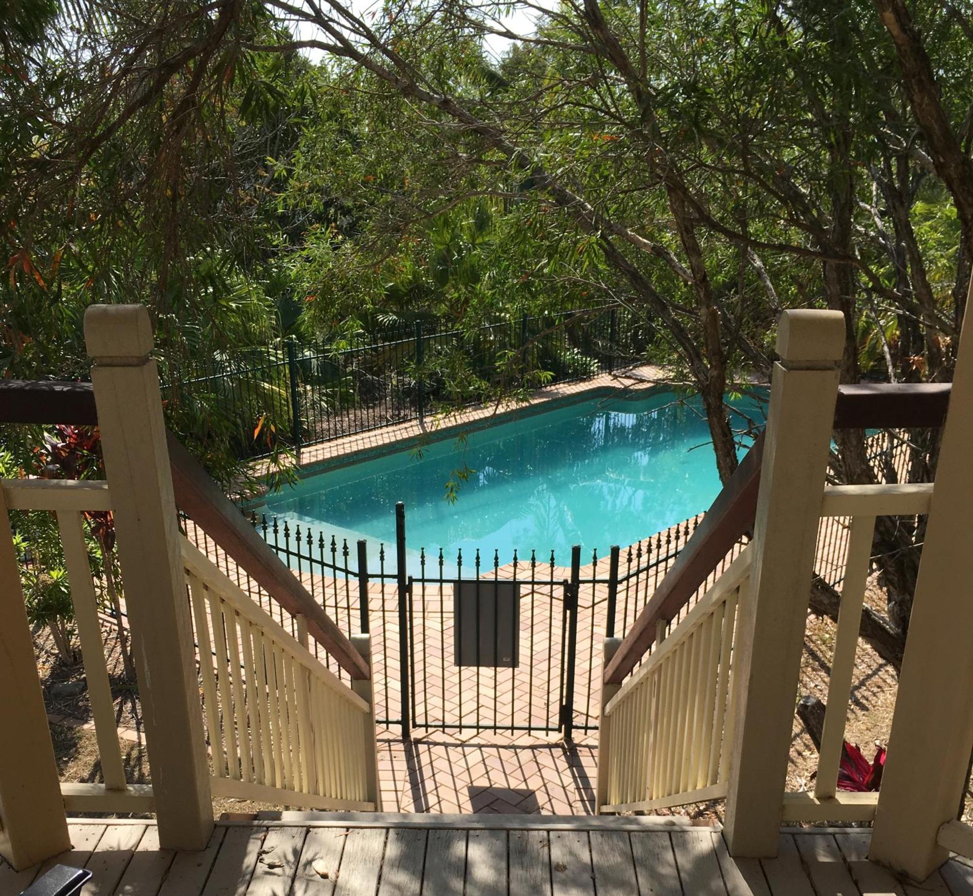 Tranquil Garden Hideaway Apartment Ormeau Exterior photo