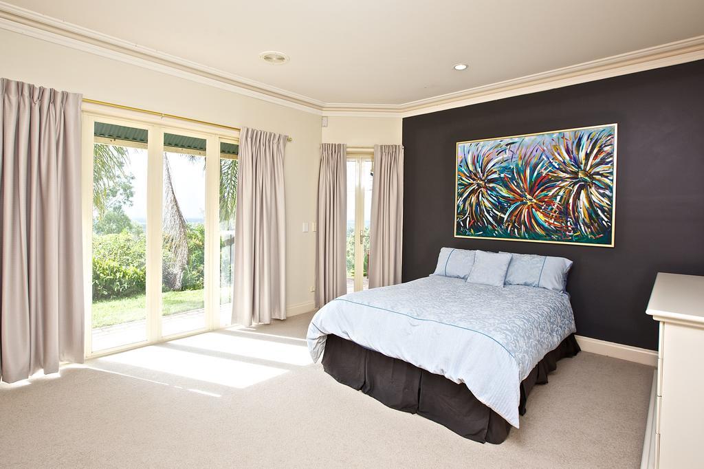 Tranquil Garden Hideaway Apartment Ormeau Exterior photo
